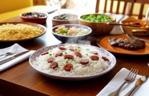 Imagem para o artigo: Almoço Rápido e Barato: 20 Ideias Deliciosas para Hoje!